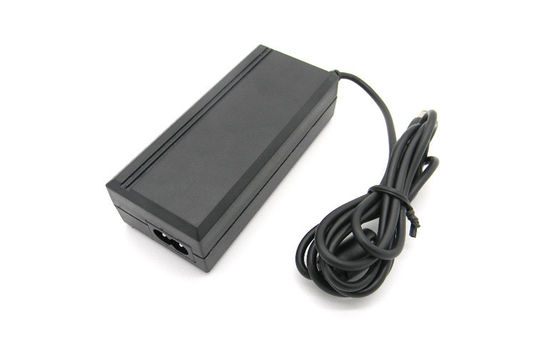12V 2A AC إلى DC محول الطاقة على مدى الحالي / ثابت 5.5x2.1mm الحالي