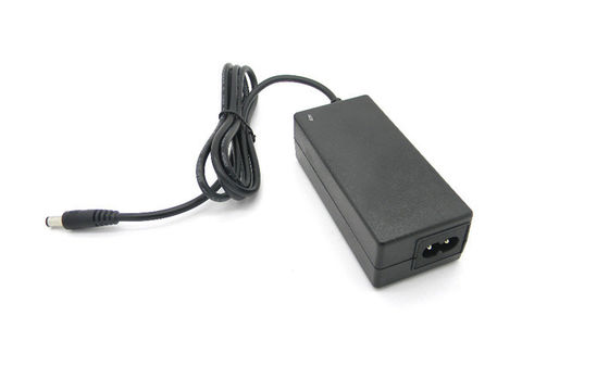 على مدى الجهد AC إلى DC محول الطاقة سطح المكتب 36W 12V المملكة المتحدة التوصيل للحصول على تلفزيون ال سي دي