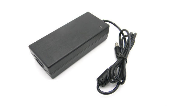 سطح المكتب الكهربائية تحويل التيار الكهربائي / 12V محول خارجي 5A
