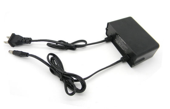 عالية الجهد الدوائر التلفزيونية المغلقة AC إلى DC محول الطاقة 40W DC12V 3Amp الصغيرة 6 قناة، الموافقة بنفايات