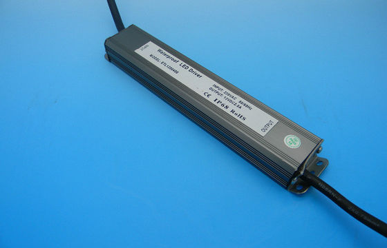 محول إمدادات الطاقة 30W12V ليد للماء سائق فك الجزء 15B ip68 مع سي بنفايات